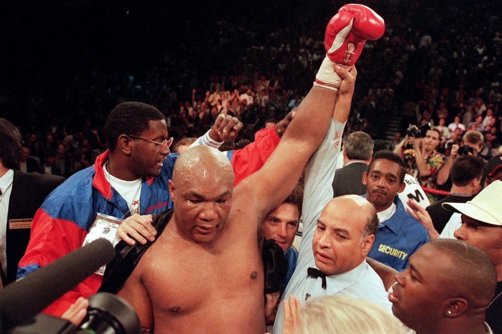 George Foreman, ex-campeão de boxe, morre aos 76 anos