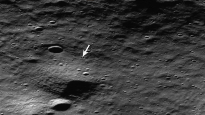 Sonda da NASA tira fotos do lander privado que tombou em solo lunar