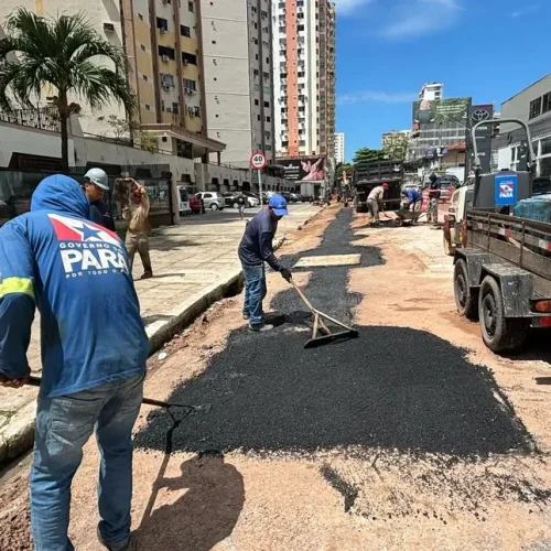 Avenida Visconde de Souza Franco, em Belém, tem trecho interditado para obras de saneamento