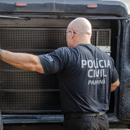 Suspeito de sequestrar mulheres em estacionamentos é preso em flagrante em Curitiba